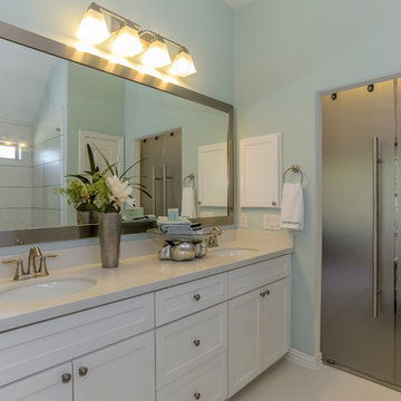 Houston, Texas | Treviso - Premier Mimosa Owner's Bathroom