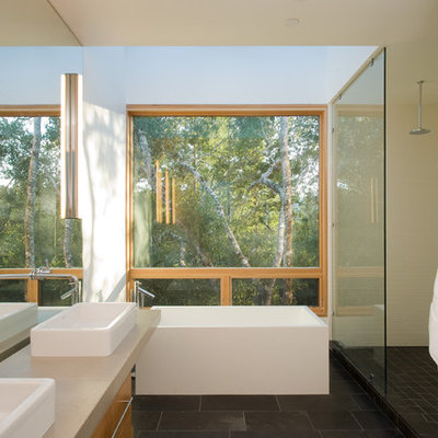 Bathroom - mid-sized modern master bathroom idea in San Francisco with a vessel sink, flat-panel cabinets and light wood cabinets