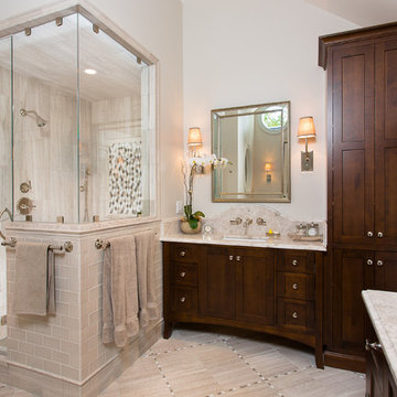 Huntcliff Cliff Master Bath