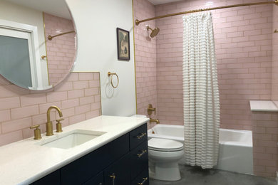 Example of a 1950s bathroom design in Austin