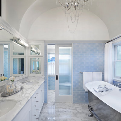 Transitional freestanding bathtub photo in Chicago