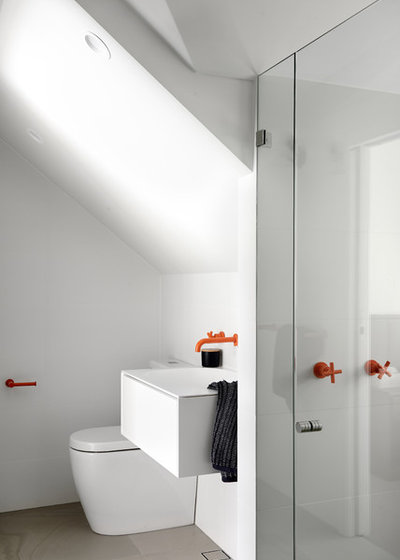 Contemporary Bathroom by schemes & spaces