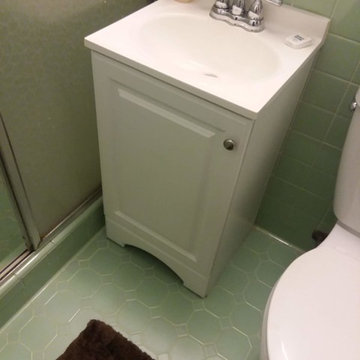 Interior Design // Small Bathroom Renovation