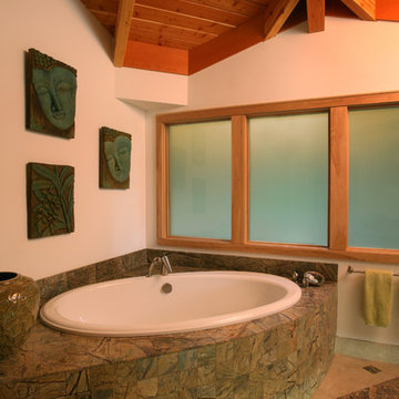 Interior Photo - Master Bath Details