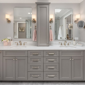 Issaquah Traditional Master Bathroom