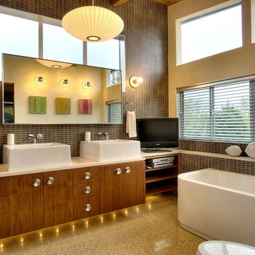 JAS Design-Build: Bathrooms