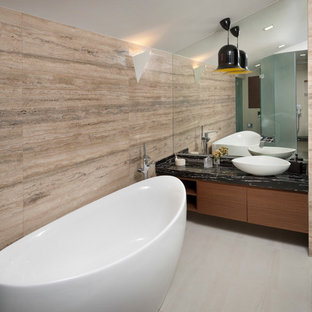 75+ Badezimmer mit Steinplatten und Aufsatzwaschbecken Ideen & Bilder
