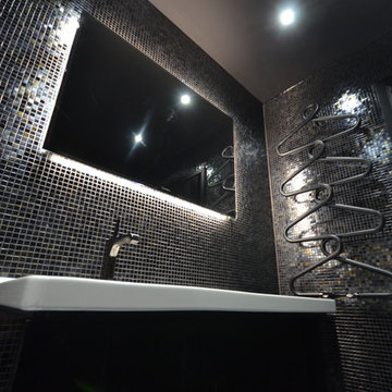 Knightsbridge Black modern bathroom