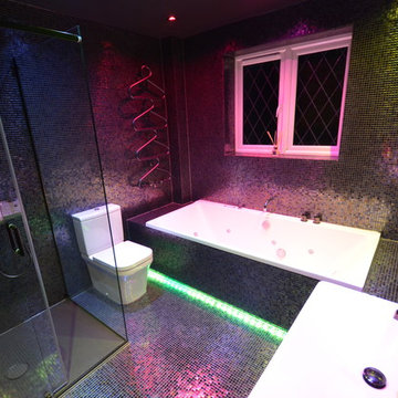 Knightsbridge London Black modern bathroom