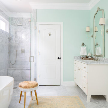 Knoxville Traditional Bath
