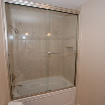 Kohler Devonshire Tub With Recessed Shampoo Shelf & Tall Shower Doors