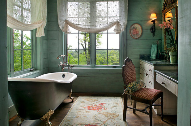 ヴィクトリアン 浴室 by Ambiance Interiors