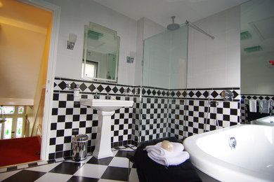 Photo of a bathroom in Buckinghamshire.