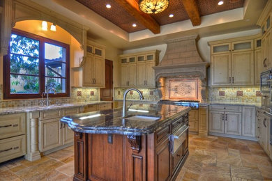 Example of a mountain style bathroom design in Orange County