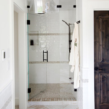 Langley Historical Farmhouse - Bathroom