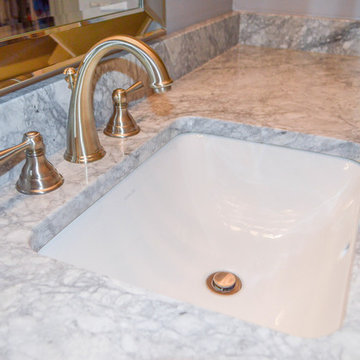 Large sink in White Vermont Stone