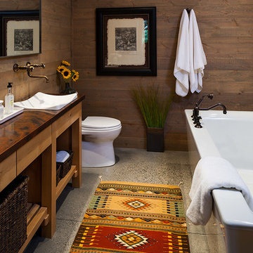 Lazy Heart Ranch | Guest Bathroom