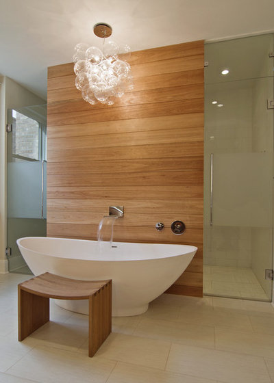 コンテンポラリー 浴室 by Besch Architecture