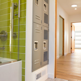 75+ Badezimmer mit grünen Fliesen und Vinylboden Ideen & Bilder