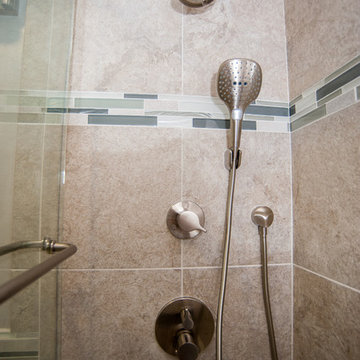 Linda Vista Bathroom Shower Fixtures