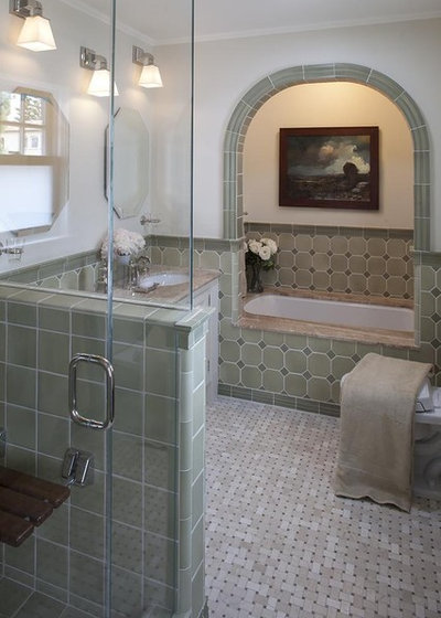 Traditional Bathroom by User