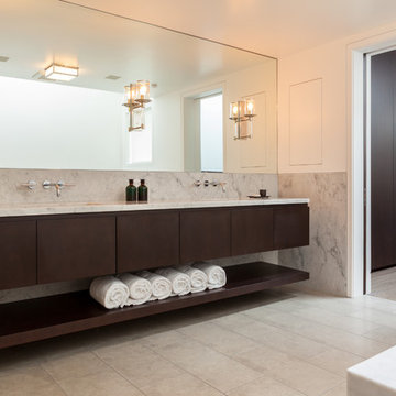 Linear Look for the Master Bath