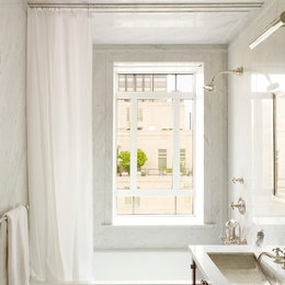 https://www.houzz.com/photos/london-calling-bathroom-traditional-bathroom-new-york-phvw-vp~3980003
