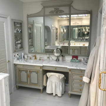 Louis XVI style bathroom