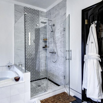 Luxurios Black and White Master Bathroom Renovation