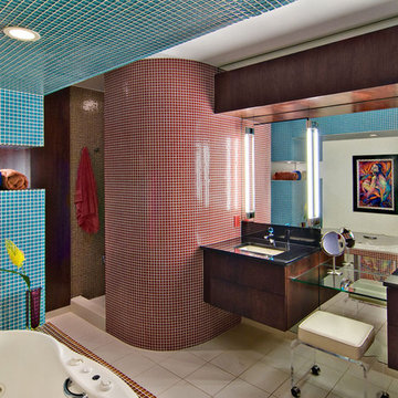 Luxurious condo bath tile