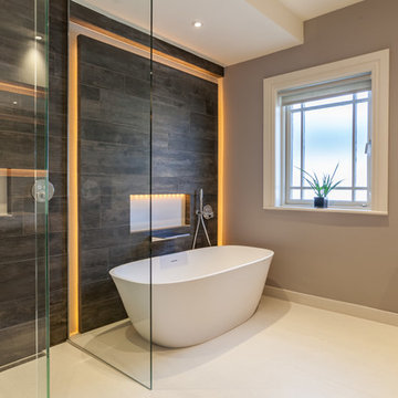 Luxurious Main Bathroom And Master Ensuite In Dalkey, Dublin