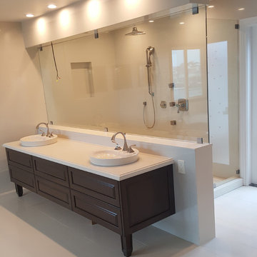 Luxury Bathroom with Feature Wall