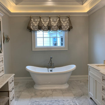 Luxury Bathroom with Recessed Ceiling