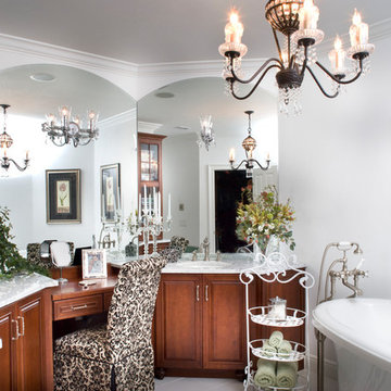 Luxury Bathrooms Interior Design Photo Gallery