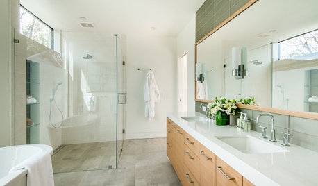 Homeowners Focus on the Shower in Master Bathroom Remodels