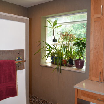 Lynnwood Pacific Northwest Style Master Bathroom Remodel