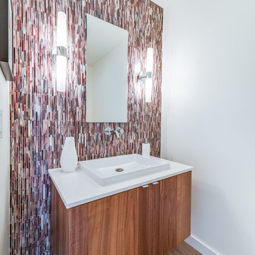 Mandeville Canyon Mid-Century Bathroom