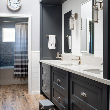 Manhattan Beach Cape Cod Kid's Bath
