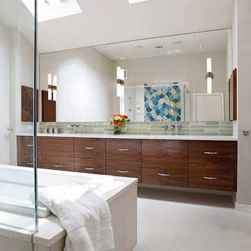 Maple Glen Bathroom