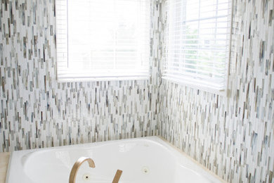 Marble Walls | Hot Tub Bathroom