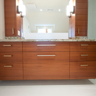 75+ Bäder mit Sockelwaschbecken und Onyx-Waschbecken/Waschtisch Ideen