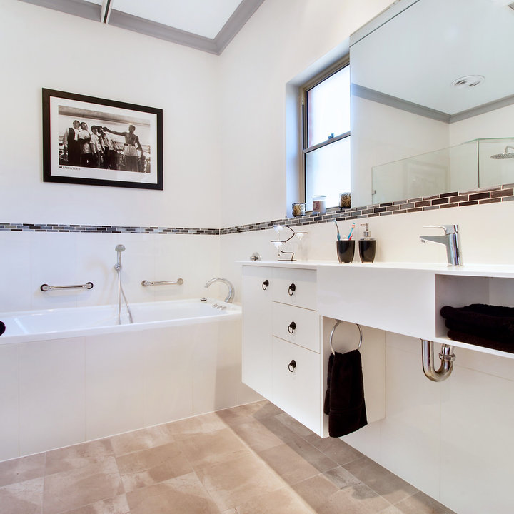 Wheelchair Accessible Bathroom Vanities Photos And Ideas Houzz 1279