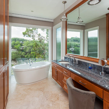 Master bath— 2014 Lakeway Warm Contemporary Waterfront Custom Home on Lake Travi