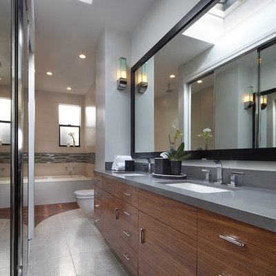 Example of a trendy bathroom design in Dallas with an undermount sink