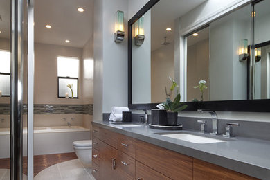 Example of a trendy bathroom design in Dallas with an undermount sink