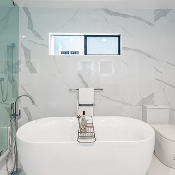 Master Bath Standalone Tub | Wrightwood Residence | Studio City, CA