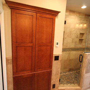 Master Bath - Travertine Shower, Floor, & Surround
