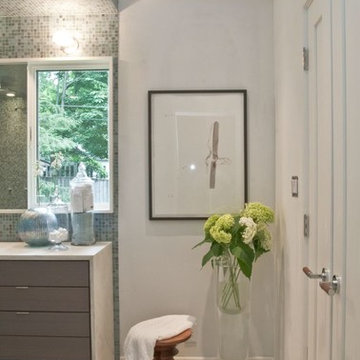 Master Bath with Extra Large Floor Flower Vase and Small Bench