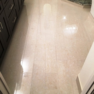MASTER BATHROOM - Free Standing Tub / Crema Marfil Tile / White Reef Granite