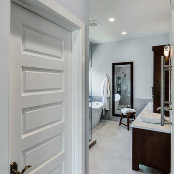 Master Bathroom in Mountain View